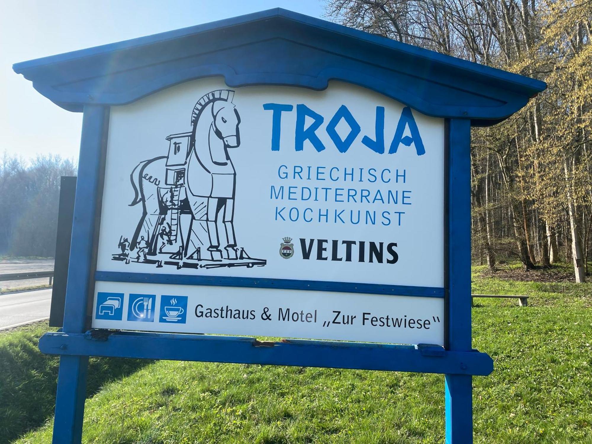 Motel Zur Festwiese Gierstädt Exterior foto