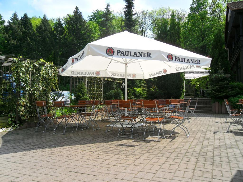 Motel Zur Festwiese Gierstädt Exterior foto